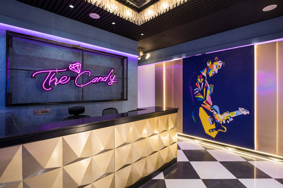 The Candy Karaoke Bar — 3